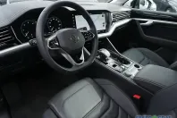 Volkswagen Touareg din 2024 cu 12.520 km - oferta VOL167980 - foto 8