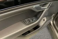 Volkswagen Touareg din 2024 cu 18.700 km - oferta VOL167983 - foto 8