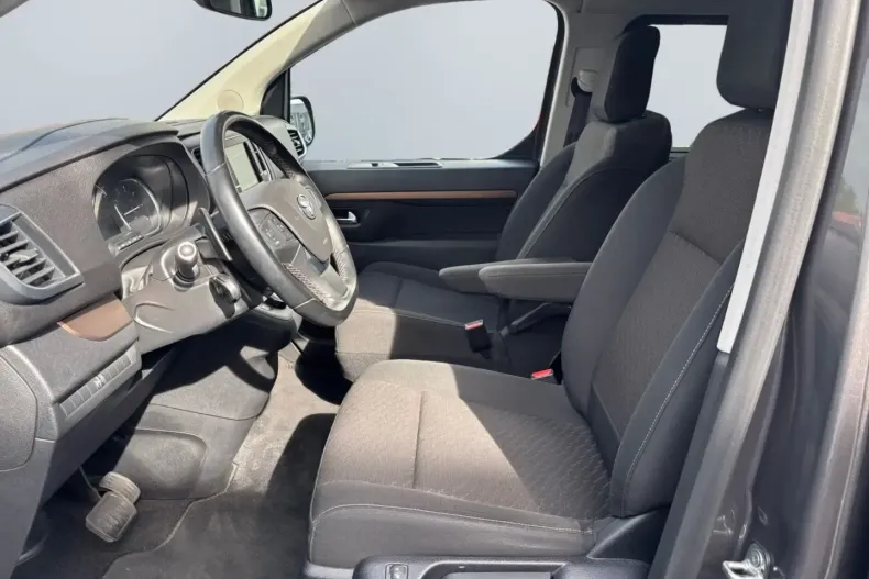 Toyota Proace (Verso) din 2024 cu 18.586 km - oferta TOY167987 - foto 4