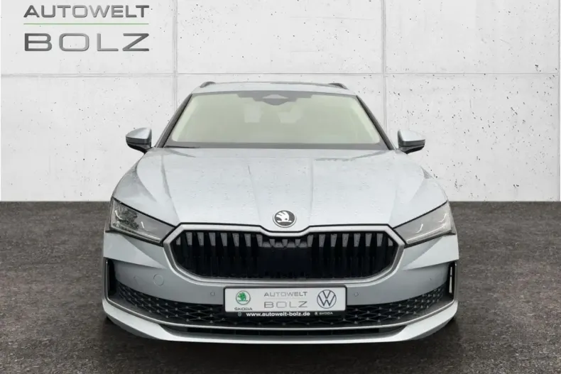 Skoda Superb din 2024 cu 25.092 km - oferta SKO167989 - foto 2