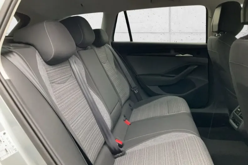 Skoda Superb din 2024 cu 25.092 km - oferta SKO167989 - foto 11