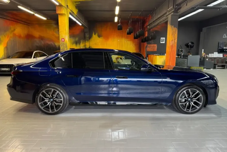 BMW 740 din 2024 cu 14.551 km - oferta BMW167998 - foto 8