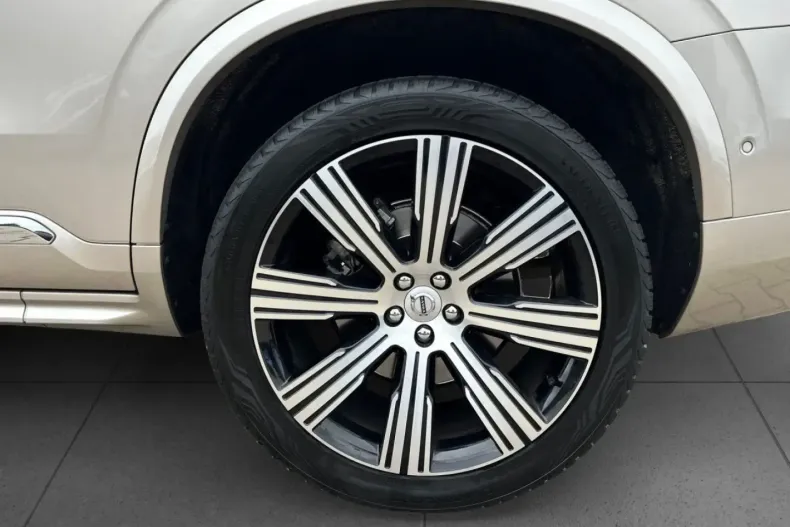 Volvo XC90 din 2023 cu 59.500 km - oferta VOL168013 - foto 13