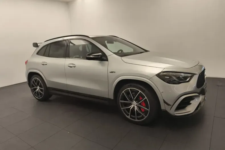 Mercedes-Benz GLA 45 AMG din 2023 cu 9.423 km - oferta MER168034 - foto 3