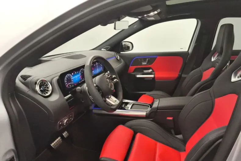 Mercedes-Benz GLA 45 AMG din 2023 cu 9.423 km - oferta MER168034 - foto 10