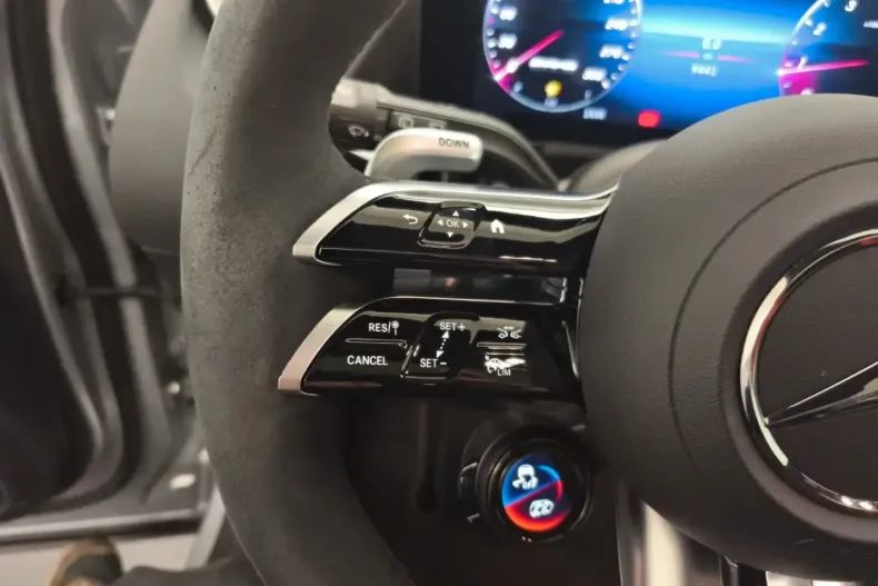 Mercedes-Benz GLA 45 AMG din 2023 cu 9.423 km - oferta MER168034 - foto 15