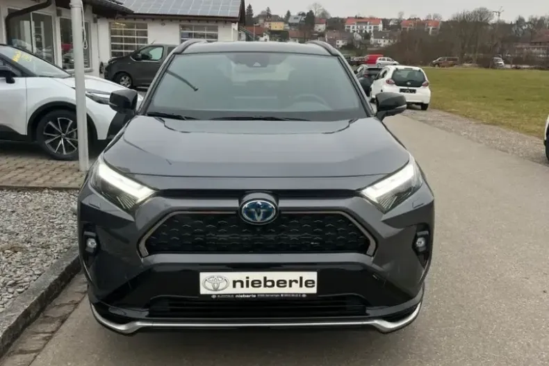 Toyota RAV4 din 2025 cu 7.500 km - oferta TOY168052 - foto 2