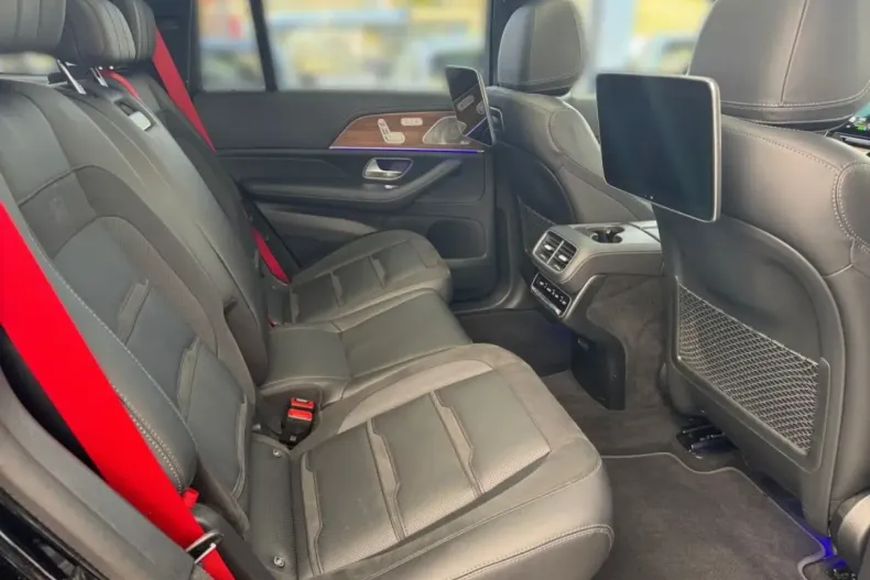 Mercedes-Benz GLS 63 din 2023 cu 49.991 km - oferta MER168069 - foto 11