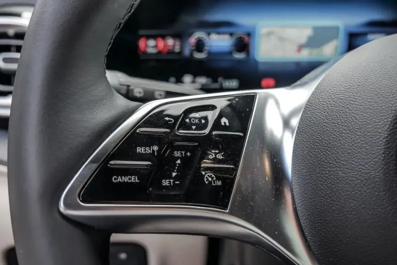 Mercedes-Benz V 300 din 2024 cu 6.900 km - oferta MER168074 - foto 19