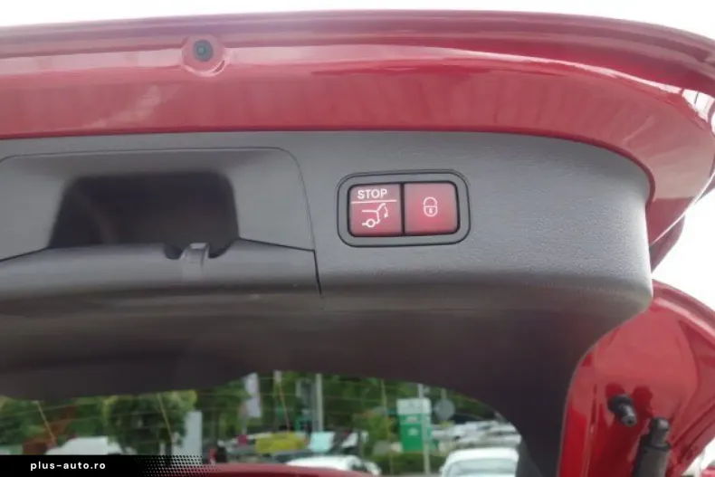 Mercedes-Benz EQA din 2023 cu 11.987 km - oferta MER168081 - foto 17