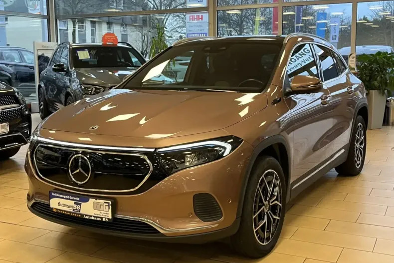 Mercedes-Benz EQA din 2022 cu 45.680 km - oferta MER168083 - foto 2