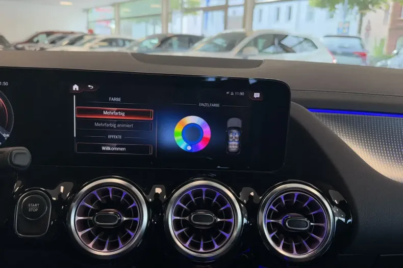 Mercedes-Benz EQA din 2022 cu 45.680 km - oferta MER168083 - foto 14