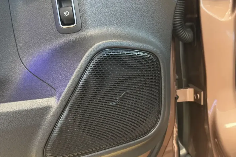 Mercedes-Benz EQA din 2022 cu 45.680 km - oferta MER168083 - foto 23