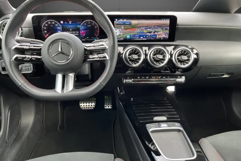 Mercedes-Benz A 250 din 2024 cu 24.900 km - oferta MER168088 - foto 5