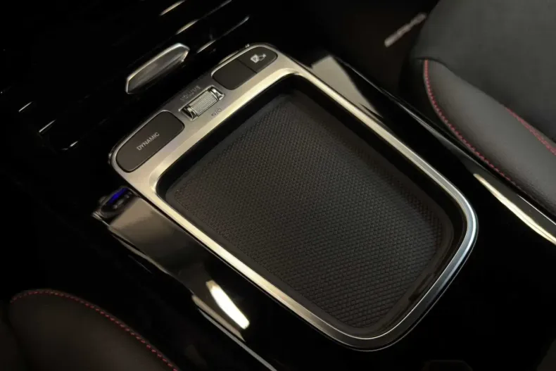 Mercedes-Benz A 250 din 2024 cu 7.943 km - oferta MER168090 - foto 16