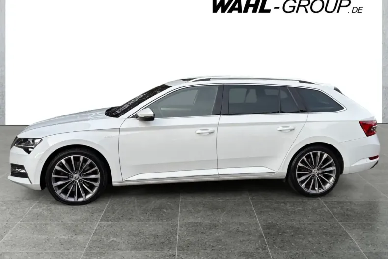 Skoda Superb din 2023 cu 56.836 km - oferta SKO168096 - foto 3