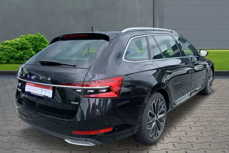 Skoda Superb din 2023 cu 45.000 km - oferta SKO168097 - foto 4