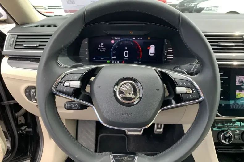 Skoda Superb din 2023 cu 45.000 km - oferta SKO168097 - foto 8