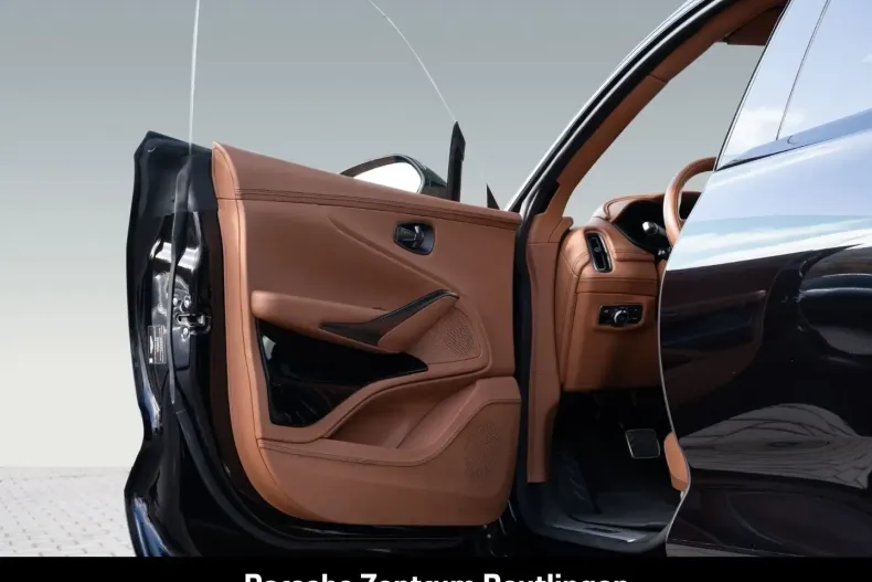 Aston Martin DBX din 2022 cu 53.100 km - oferta AST168103 - foto 18