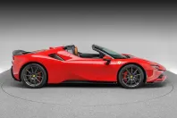 Ferrari SF90 din 2023 cu 2.600 km - oferta FER168104 - foto 7