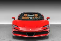 Ferrari SF90 din 2023 cu 2.600 km - oferta FER168104 - foto 8
