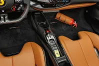 Ferrari SF90 din 2023 cu 2.600 km - oferta FER168104 - foto 12