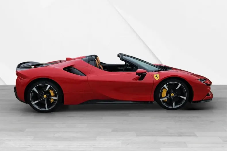 Ferrari SF90 din 2022 cu 13.003 km - oferta FER168105 - foto 2