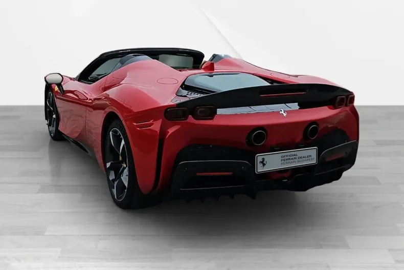 Ferrari SF90 din 2022 cu 13.003 km - oferta FER168105 - foto 7