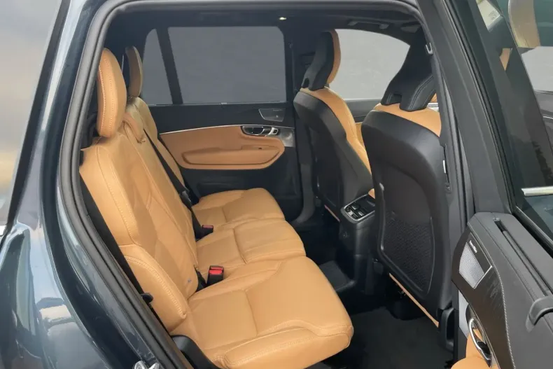 Volvo XC90 din 2024 cu 26.000 km - oferta VOL168113 - foto 7