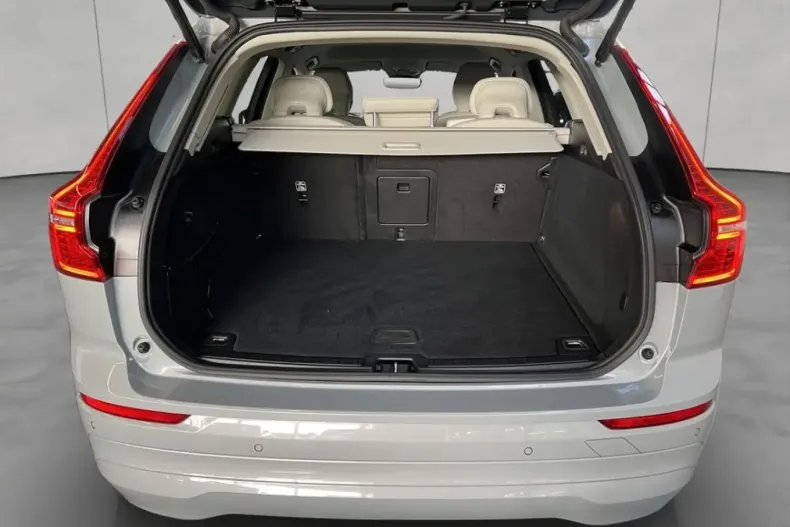 Volvo XC60 din 2024 cu 20.019 km - oferta VOL168116 - foto 5