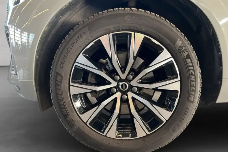 Volvo XC60 din 2024 cu 20.019 km - oferta VOL168116 - foto 27