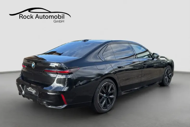 BMW 740 din 2023 cu 56.990 km - oferta BMW168127 - foto 4