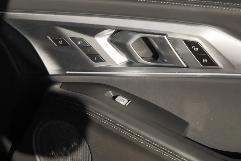 BMW XM din 2024 cu 34.915 km - oferta BMW168128 - foto 14