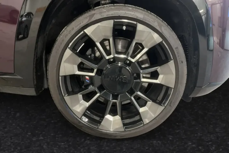 BMW XM din 2024 cu 3.467 km - oferta BMW168131 - foto 4