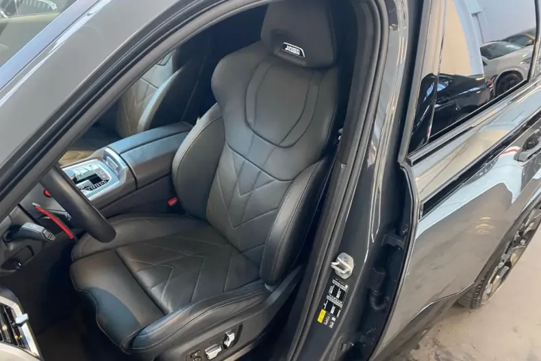 BMW XM din 2024 cu 22.500 km - oferta BMW168132 - foto 9