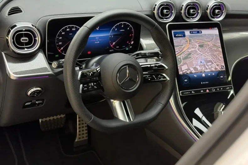 Mercedes-Benz GLC 220 din 2025 cu 16.000 km - oferta MER168145 - foto 13