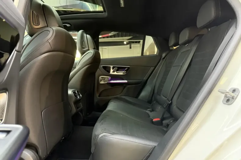 Mercedes-Benz GLC 220 din 2025 cu 16.000 km - oferta MER168145 - foto 25