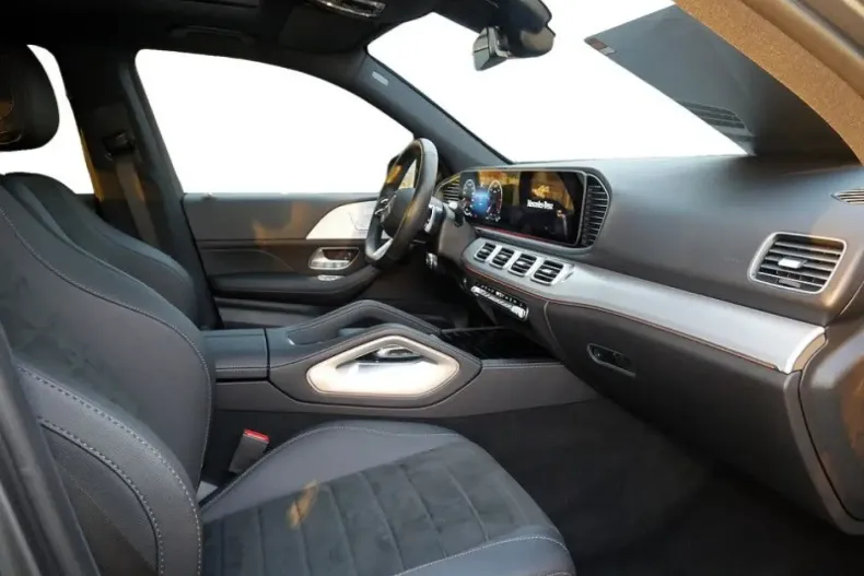 Mercedes-Benz GLE 450 din 2024 cu 14.317 km - oferta MER168150 - foto 4