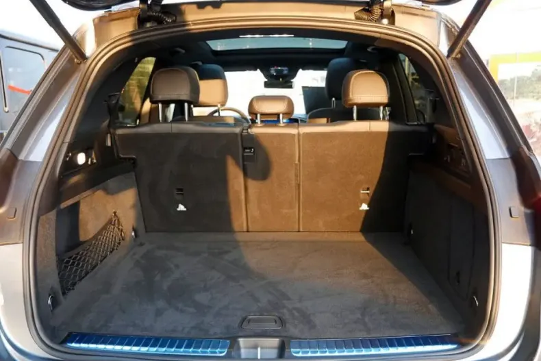 Mercedes-Benz GLE 450 din 2024 cu 14.317 km - oferta MER168150 - foto 11