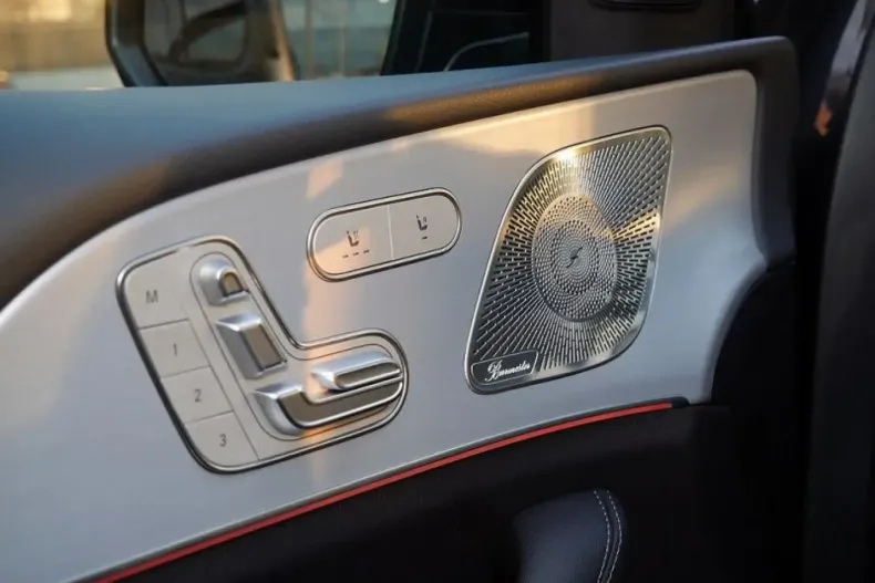 Mercedes-Benz GLE 450 din 2024 cu 14.317 km - oferta MER168150 - foto 14