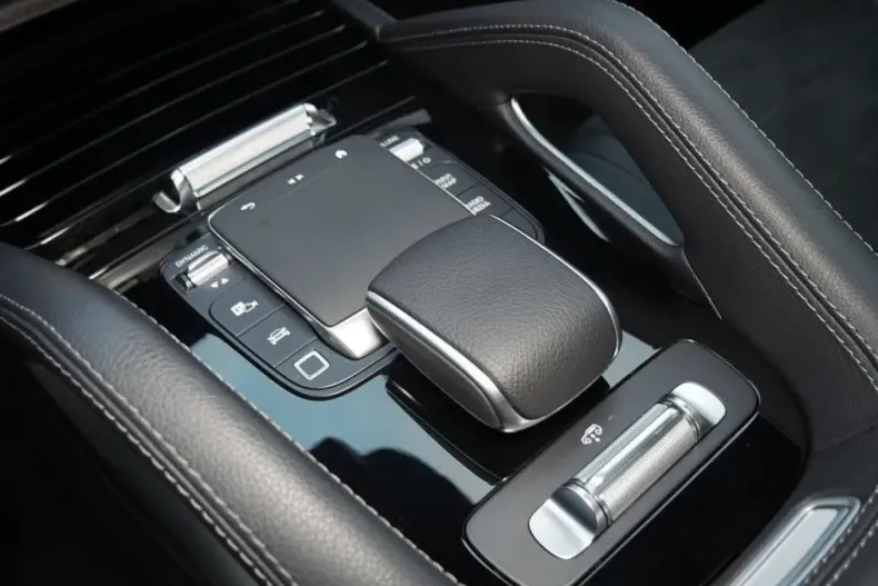 Mercedes-Benz GLE 450 din 2024 cu 14.317 km - oferta MER168150 - foto 18