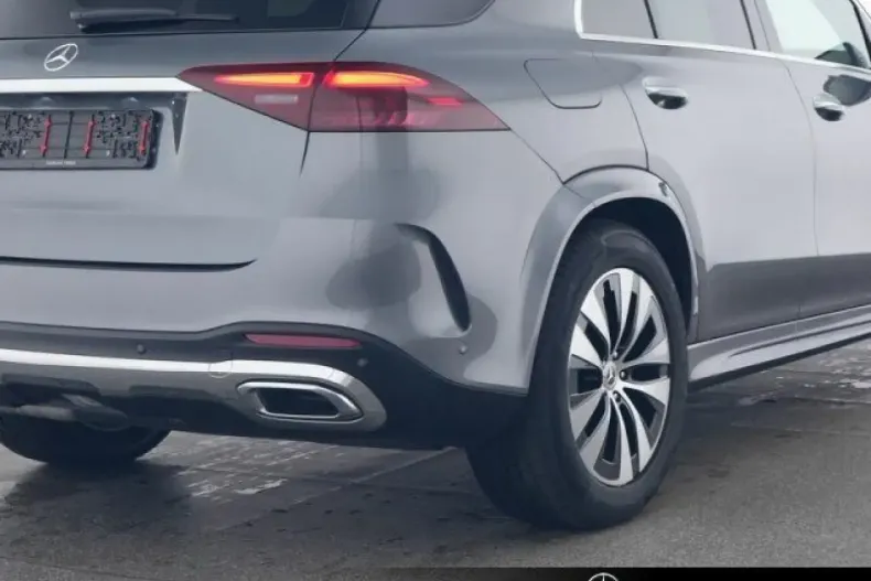 Mercedes-Benz GLE 450 din 2024 cu 10.707 km - oferta MER168155 - foto 4
