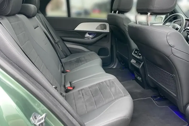 Mercedes-Benz GLE 450 din 2025 cu 15.776 km - oferta MER168180 - foto 11