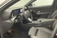 Mercedes-Benz CLA 180 din 2024 cu 9.457 km - oferta MER168184 - foto 7