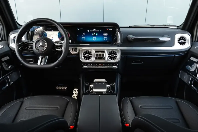 Mercedes-Benz G 450 din 2024 cu 3.800 km - oferta MER168185 - foto 21