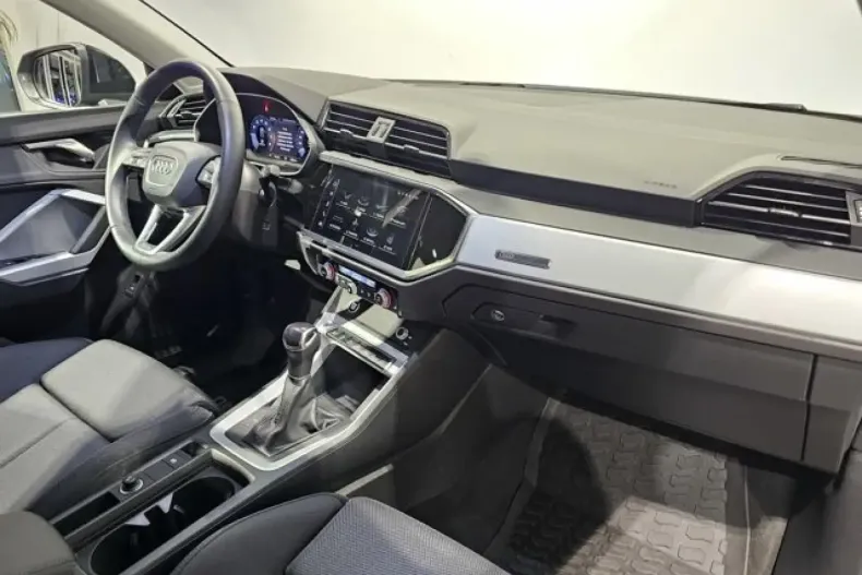 Audi Q3 din 2024 cu 26.200 km - oferta AUD168188 - foto 15