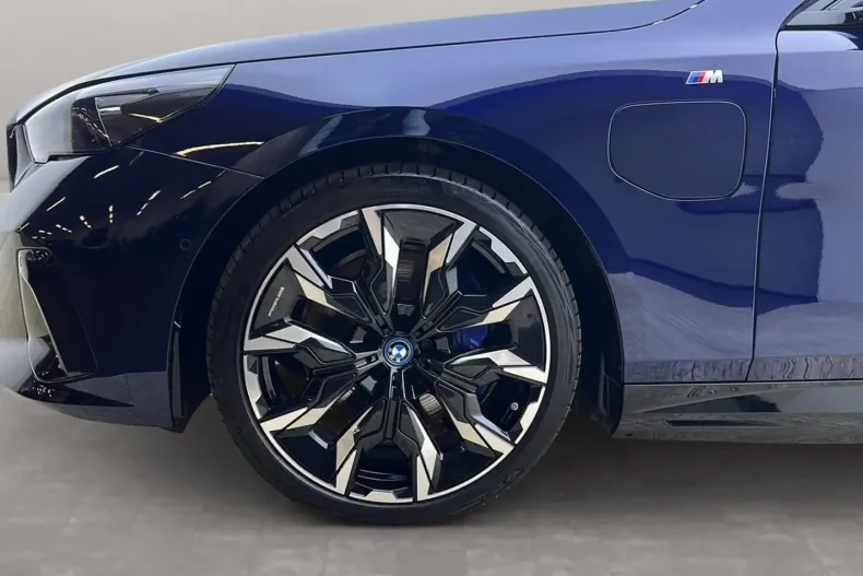 BMW 550 din 2025 cu 28.710 km - oferta BMW168191 - foto 8