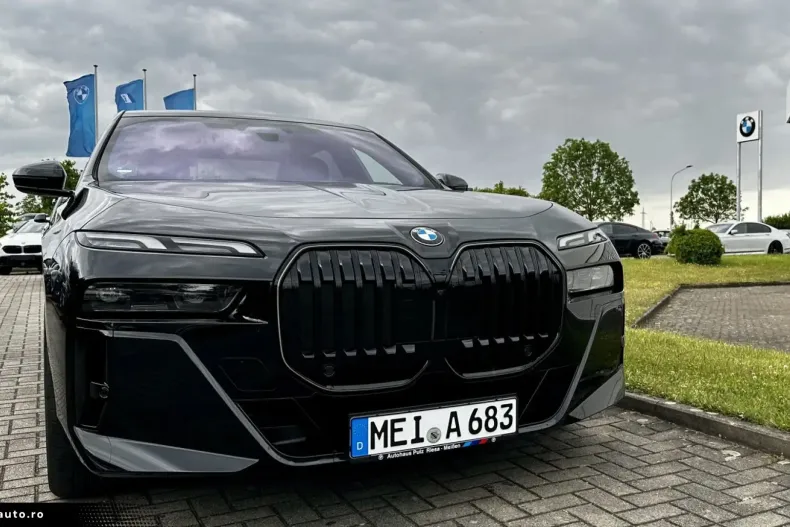 BMW 740 din 2024 cu 5.990 km - oferta BMW168200 - foto 1