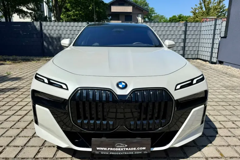 BMW 740 din 2024 cu 10.000 km - oferta BMW168204 - foto 3