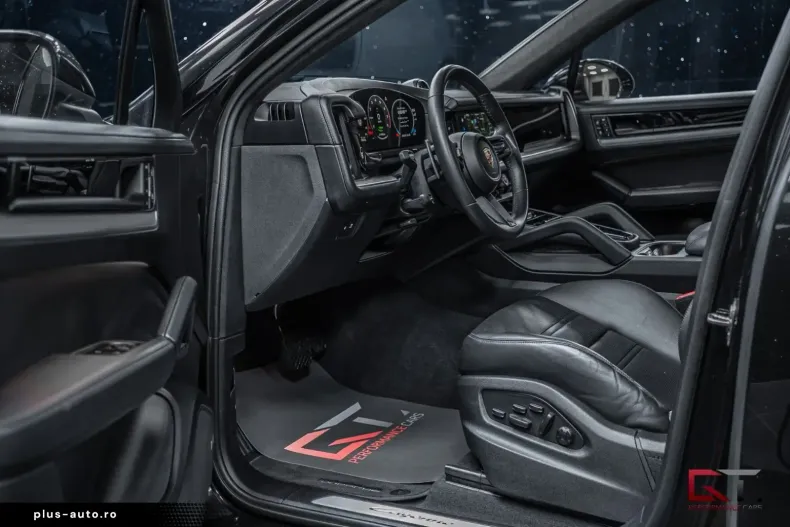 Porsche Cayenne din 2024 cu 27.000 km - oferta POR168205 - foto 9